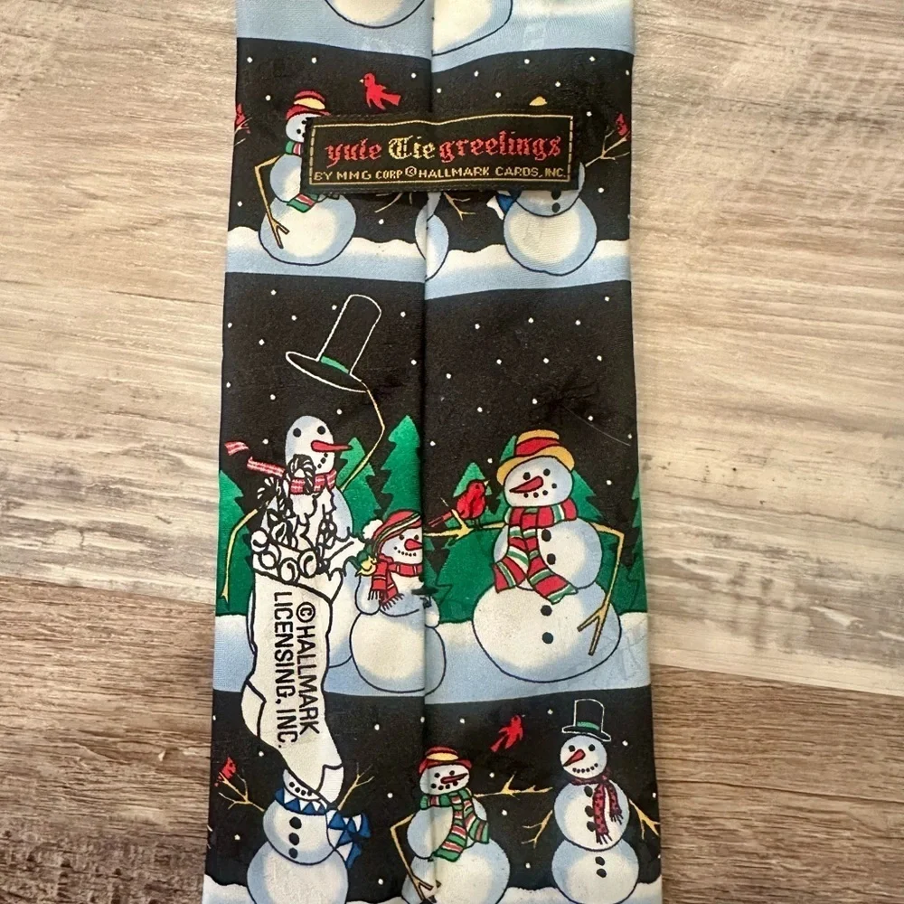 Men’s Tie Bundle Aquascutum London Red Floral Silk Tie & Yule Tie Snowman Tie