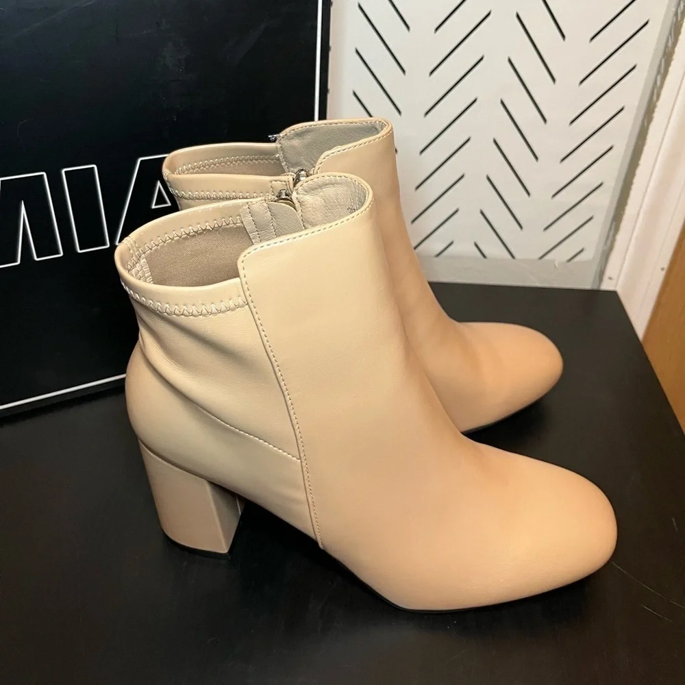 MIA new box