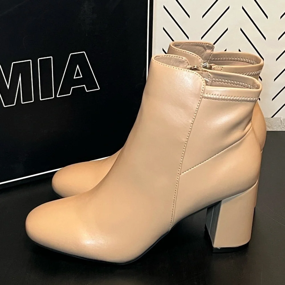 MIA new box