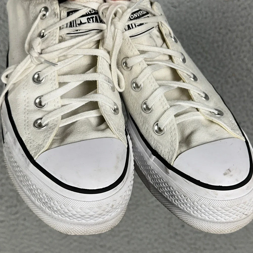 Converse Chuck Taylor All Star Lift Shoes Women 9 White Canvas Platform Sneakers