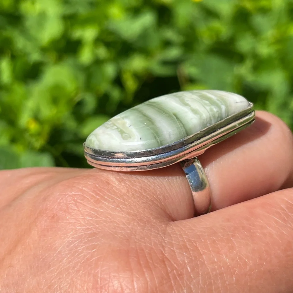 Size‎ 7 Silver plated Larsonite Ring