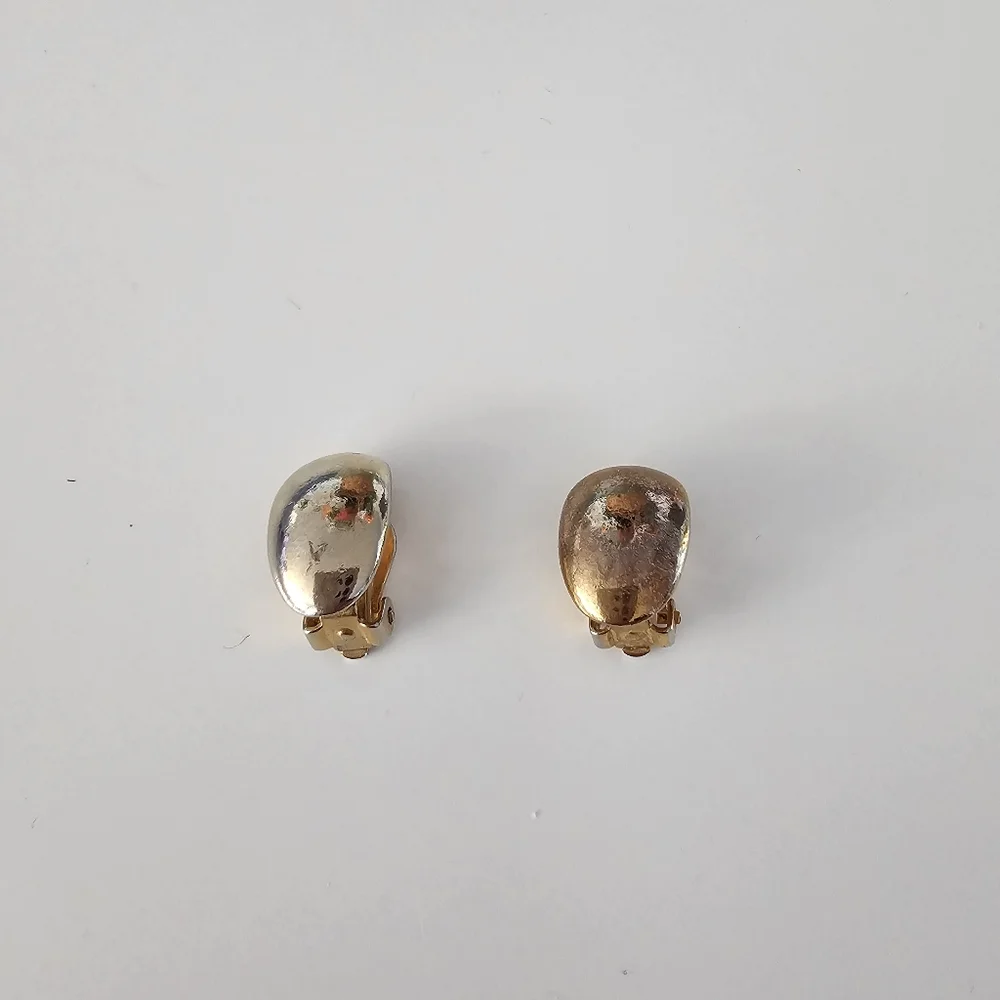 Vintage gold tone