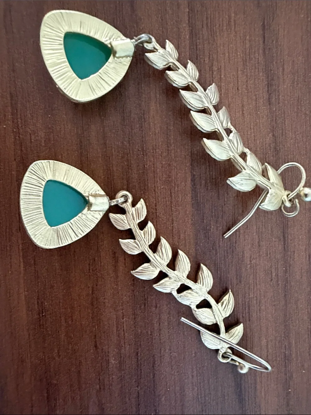 Green Stone Drop Leaf Dangle Earrings - Brand: