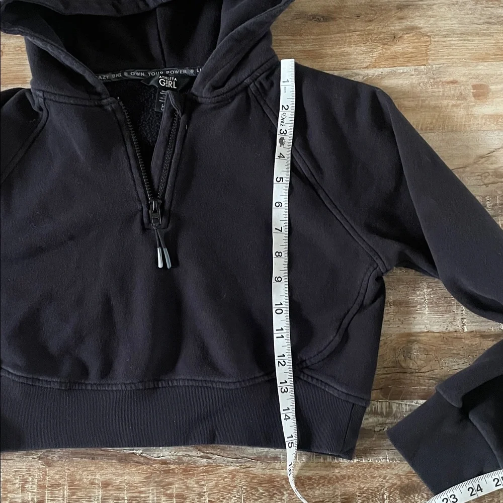 Athleta Girl cropped  Half-Zip sweatshirt