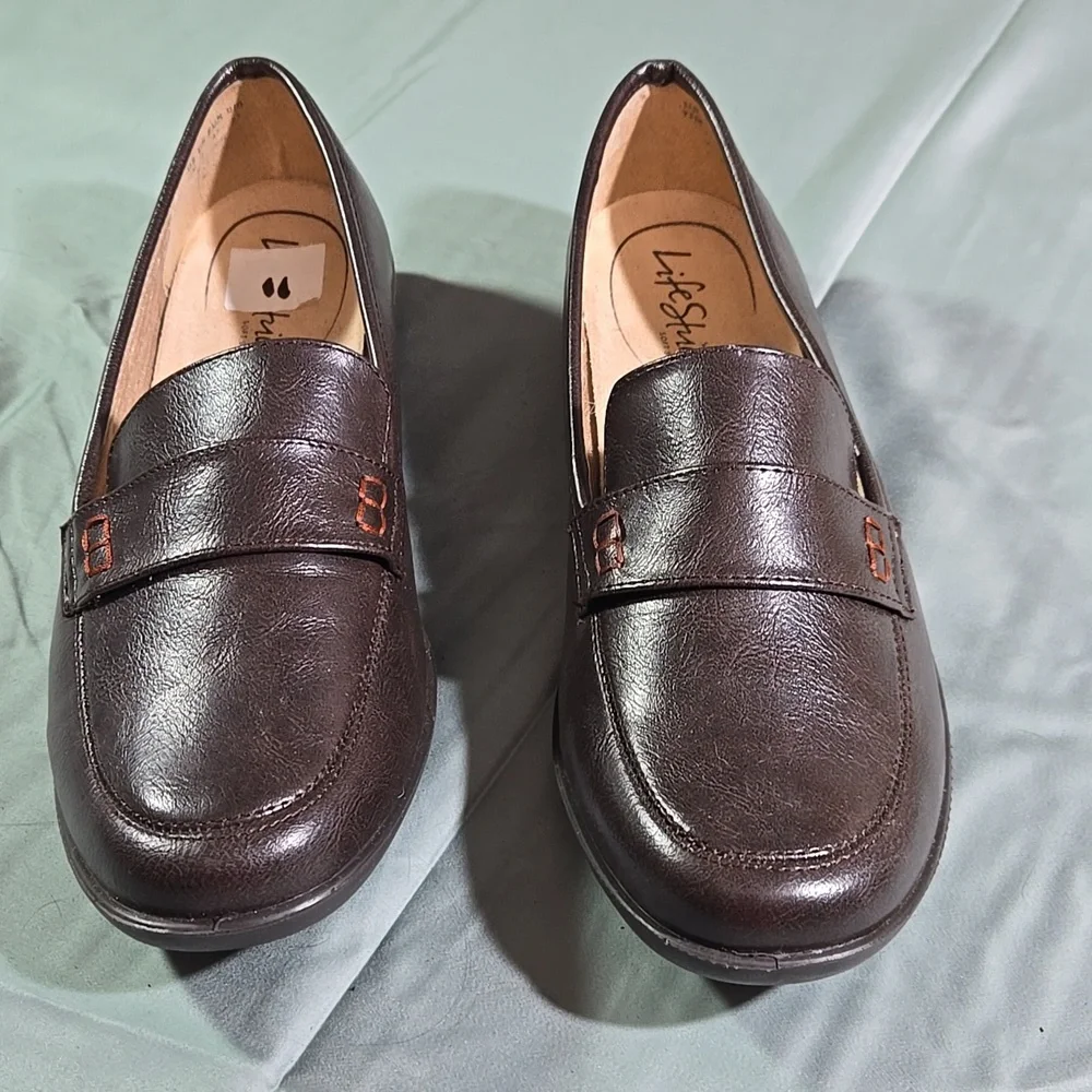 Life Stride elegant dark