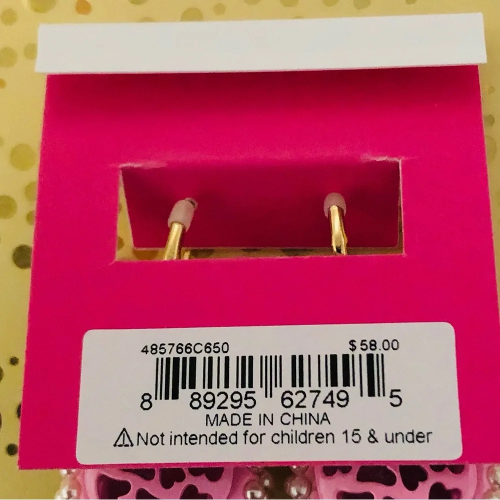 Betsey Johnson •authentic betsey