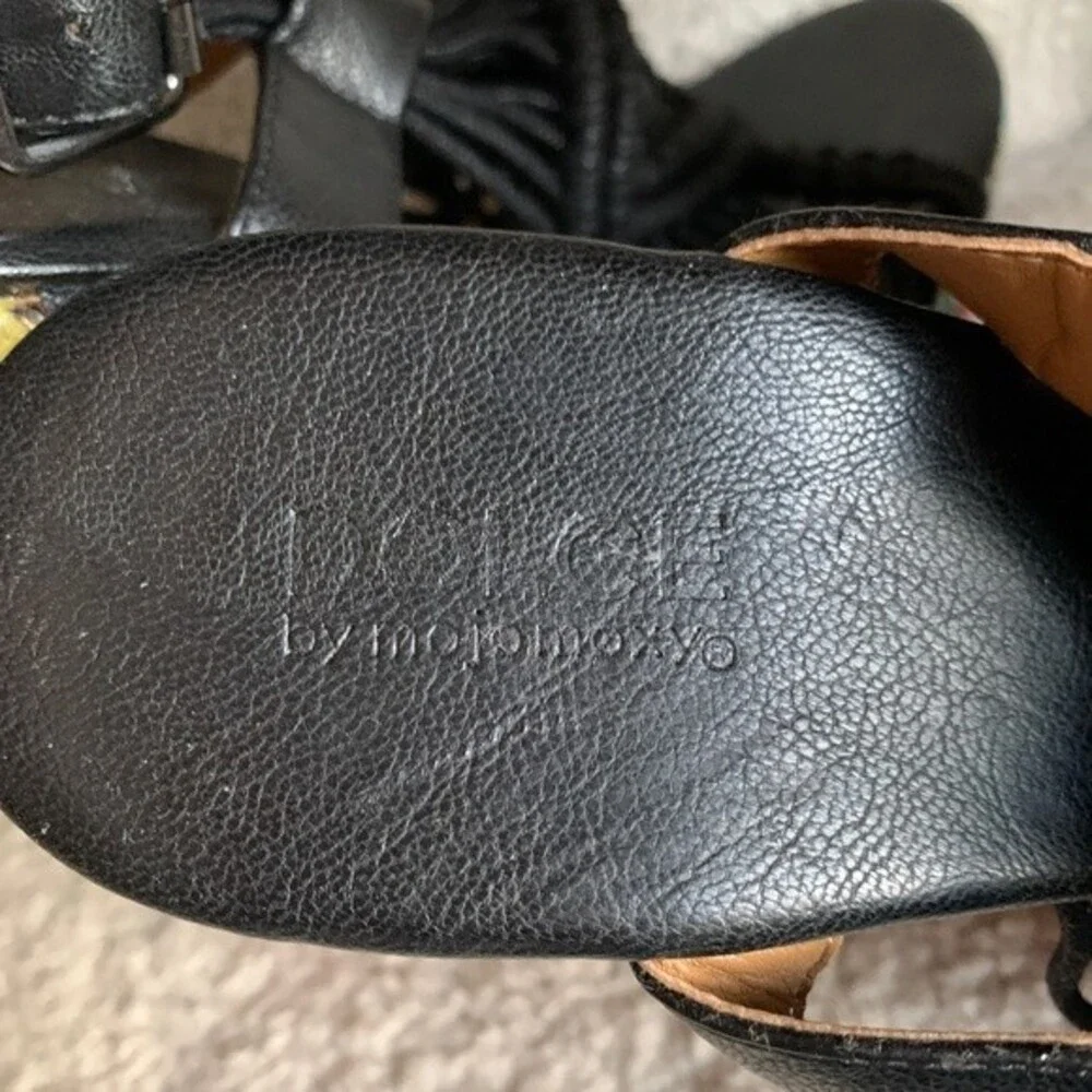 Mojo Moxy tags unique ankle