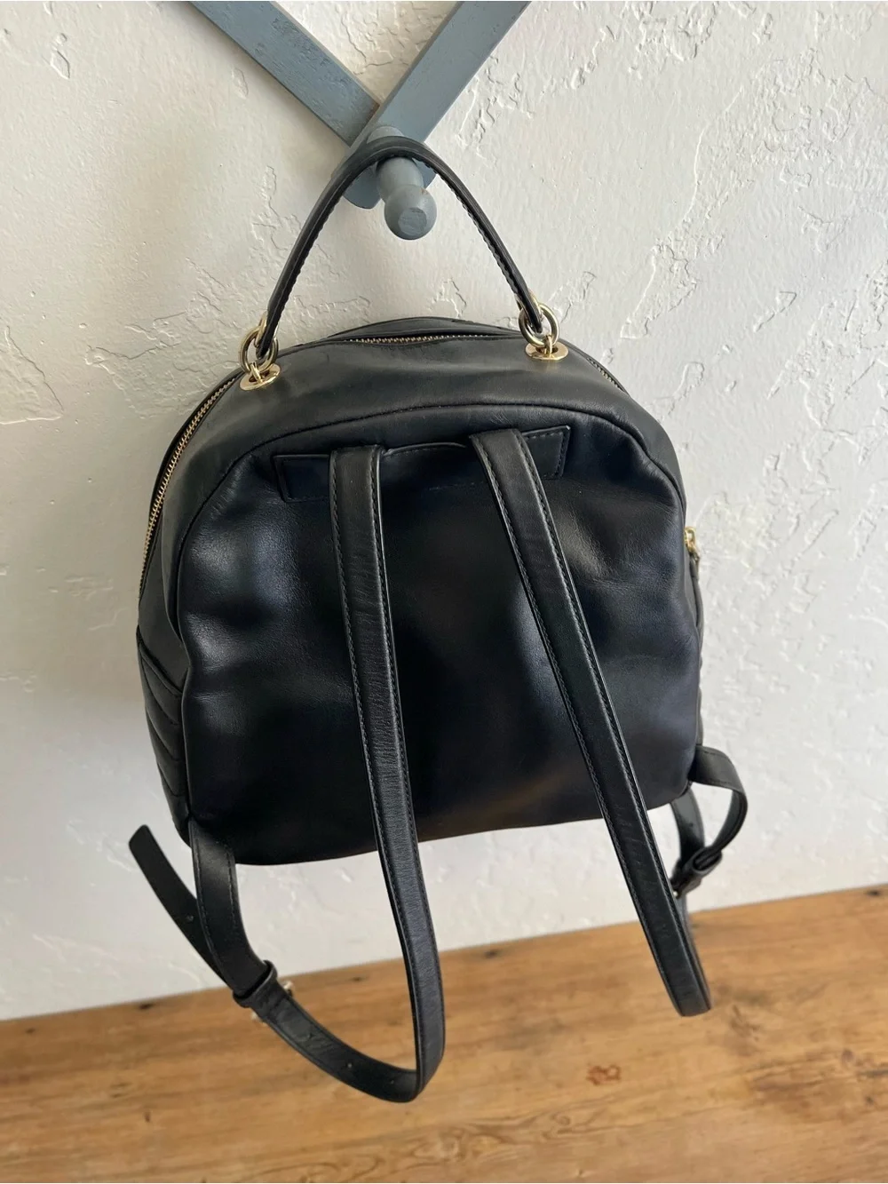 kate spade front versatile