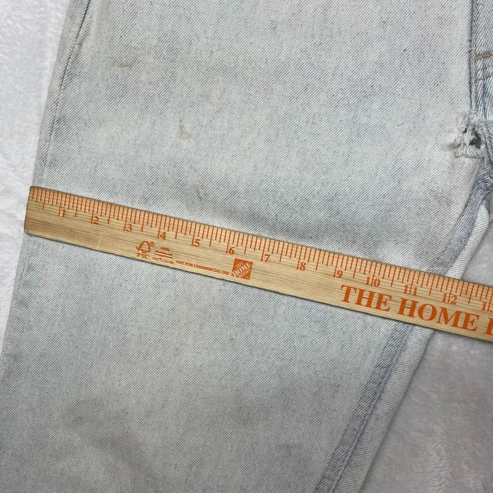 Levis color see leg