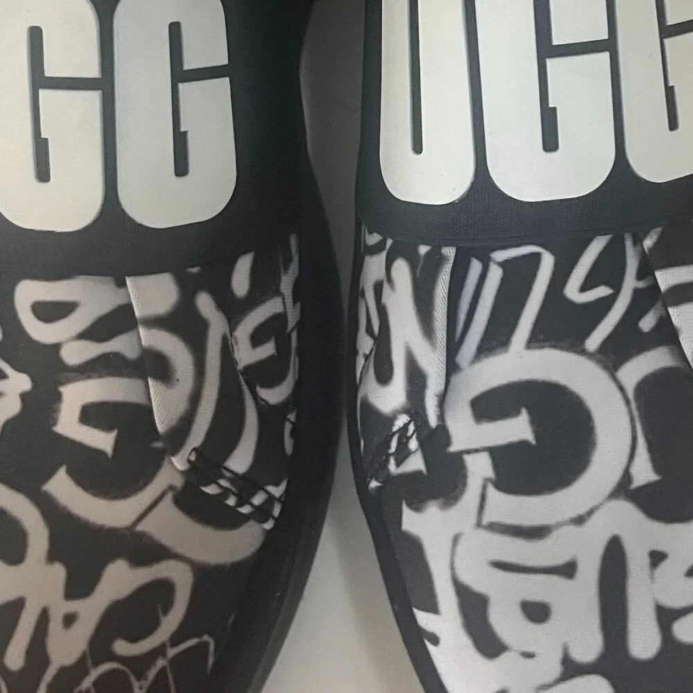 UGG unique stylish