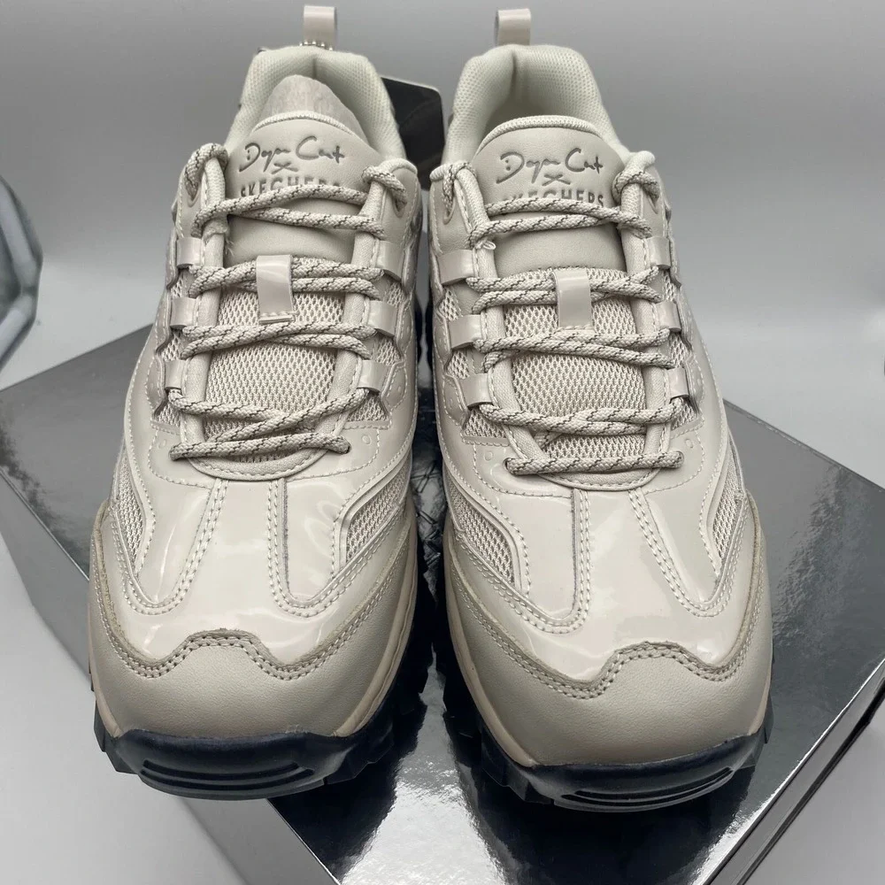 Skechers brand new