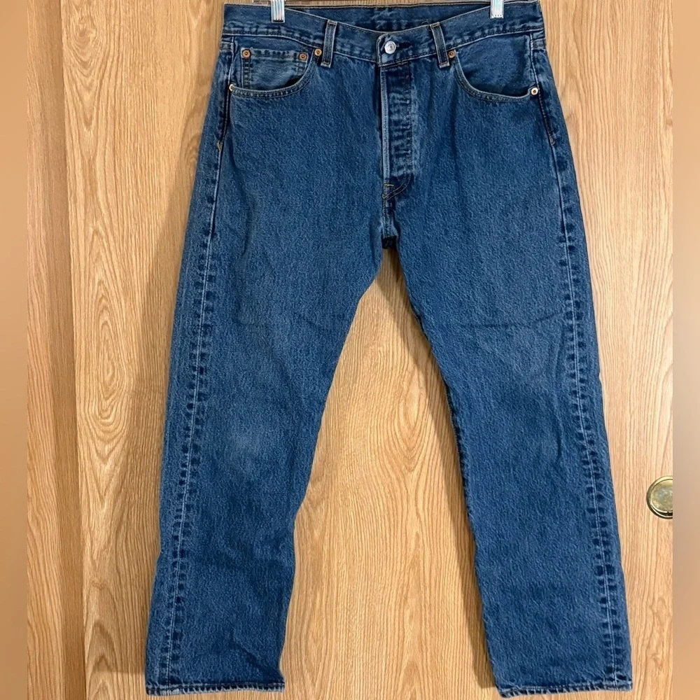 Levi's Men's Classic 501 Button Fly Straight Jeans