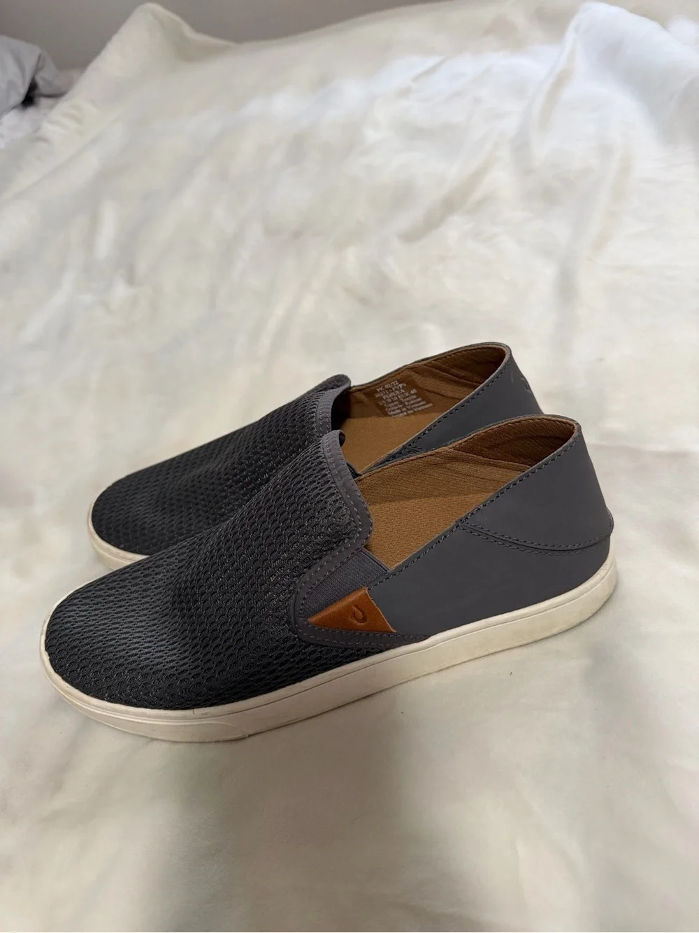 OluKai pehuea mesh