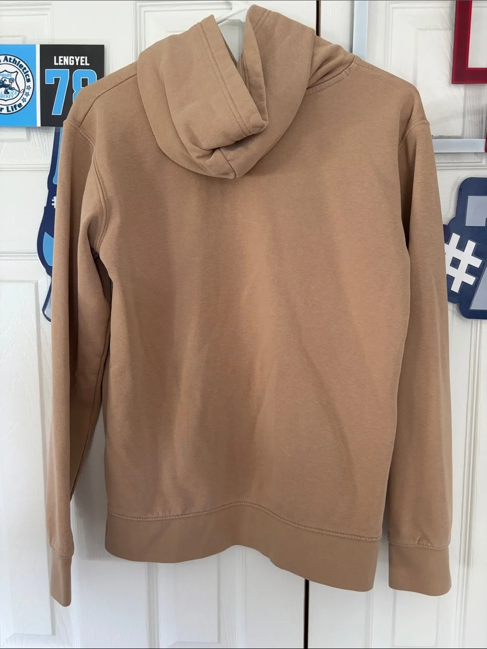 Jordan hoodie tan