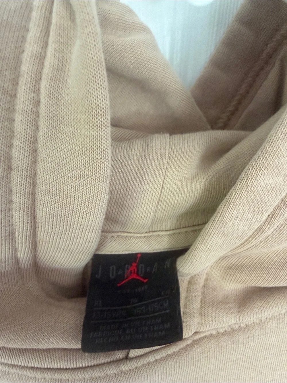 Jordan hoodie tan