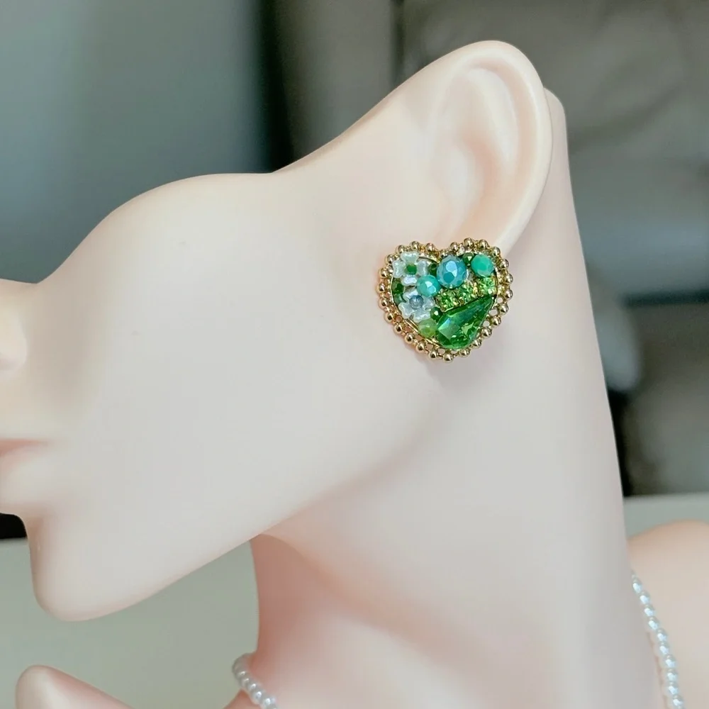 Anthropologie elegant heart