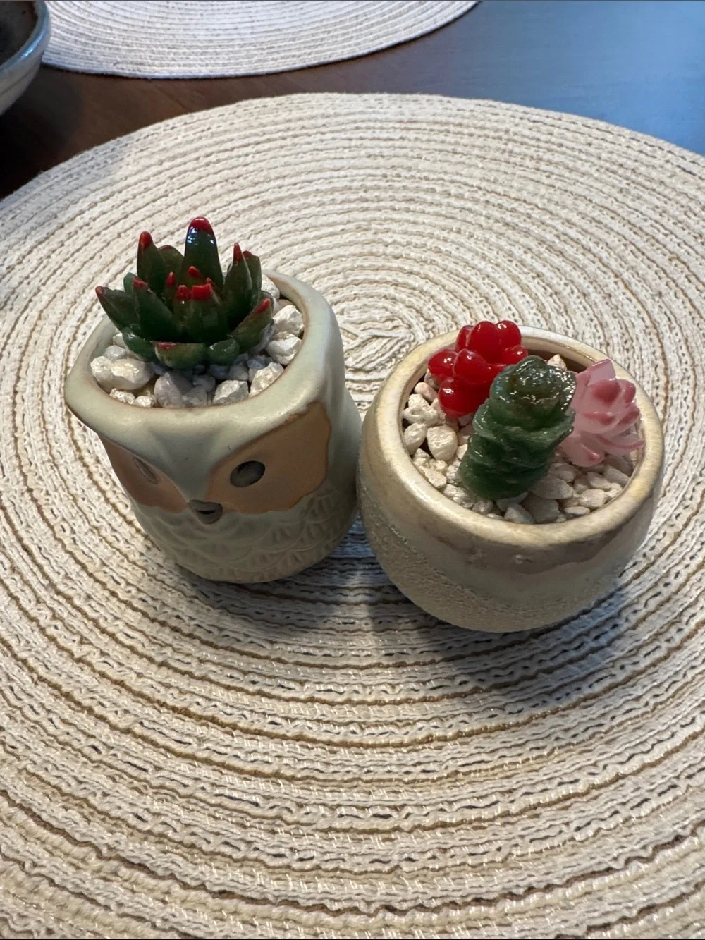 N/A adorable ceramic