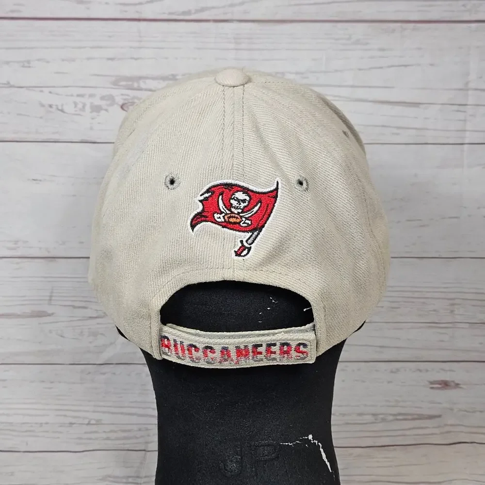 Tampa Bay Buccaneers Hat ANNCO Baseball Cap Men's Adjustable Beige Tan NFL
