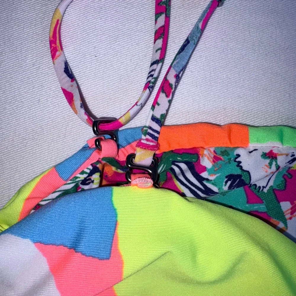 Maaji vibrant floral