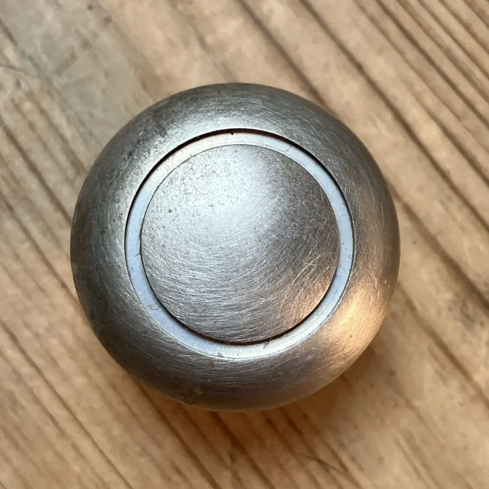 Unbranded these knobs