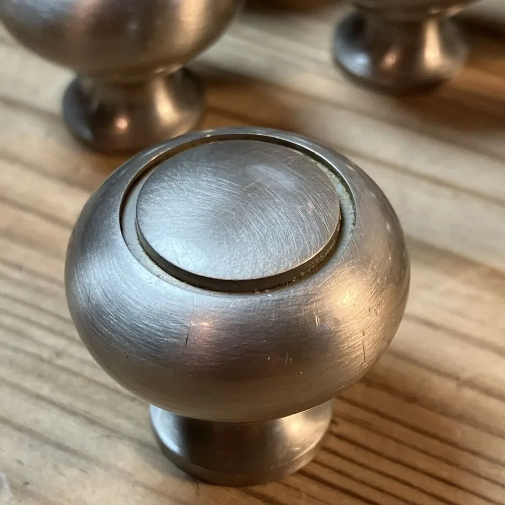 Unbranded these knobs