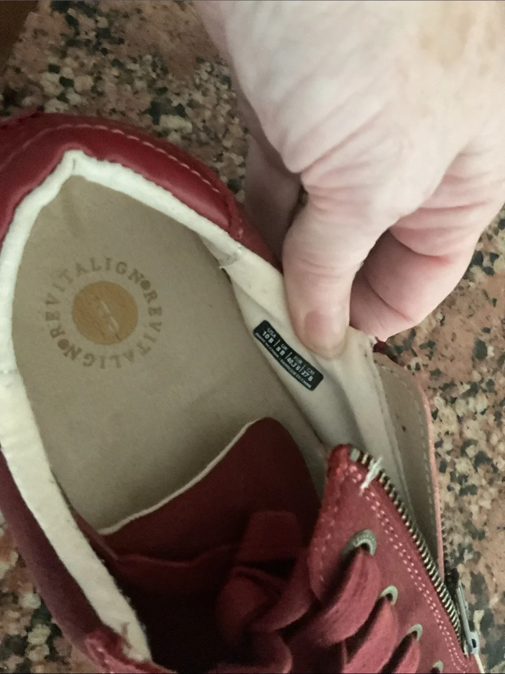 N/A stylish burgundy