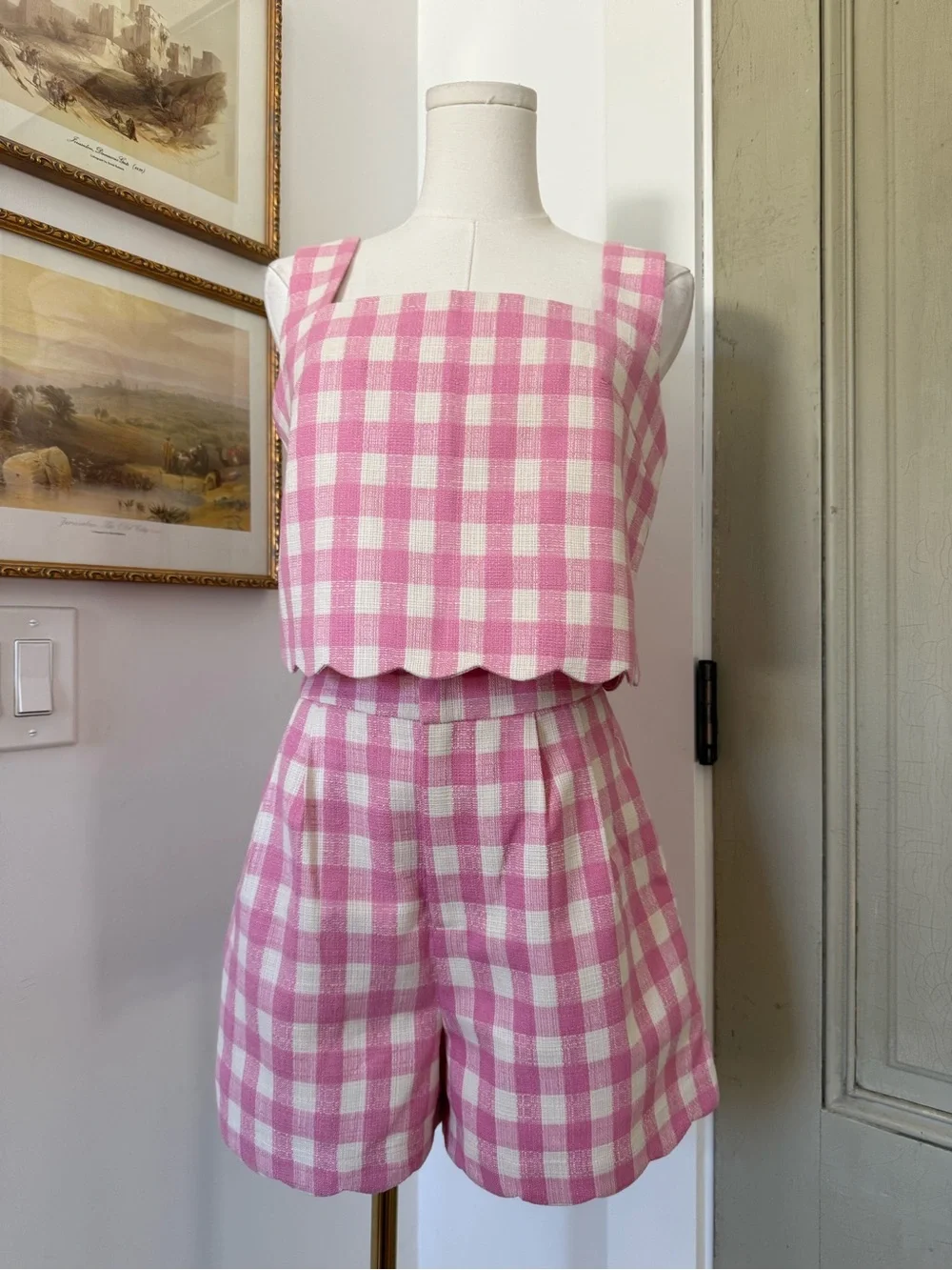 Commense charming pink