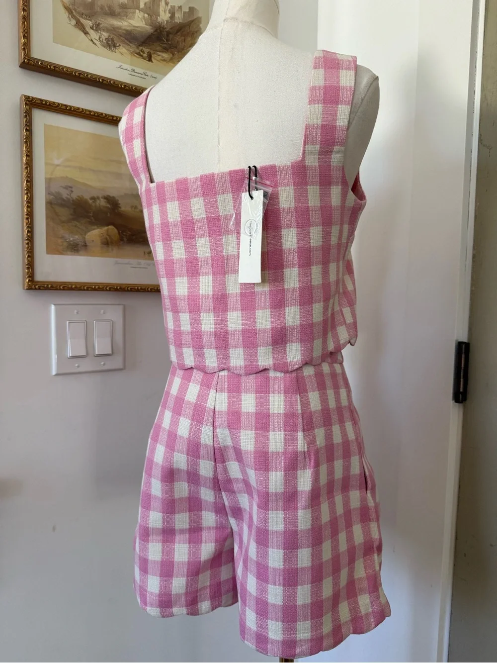 Commense charming pink