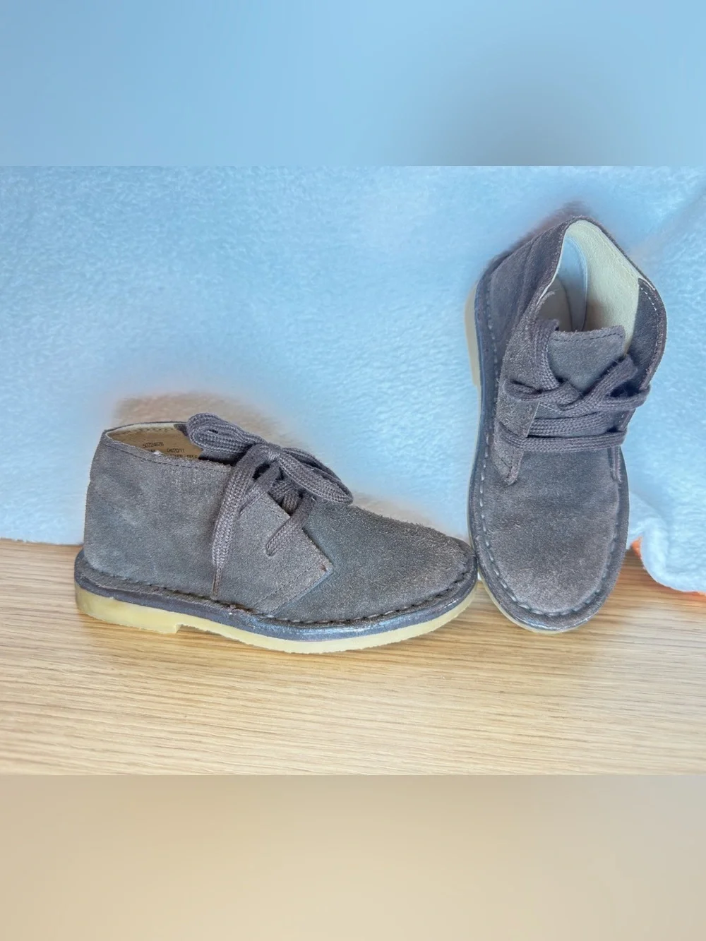 Nordstrom Kids Gray Suede Lace-Up Desert Boots