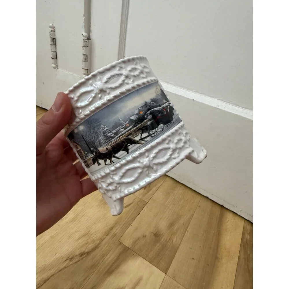 Limited Edition “Heavenly Night” Winter Scene Ceramic Holder – Kevin Daniel