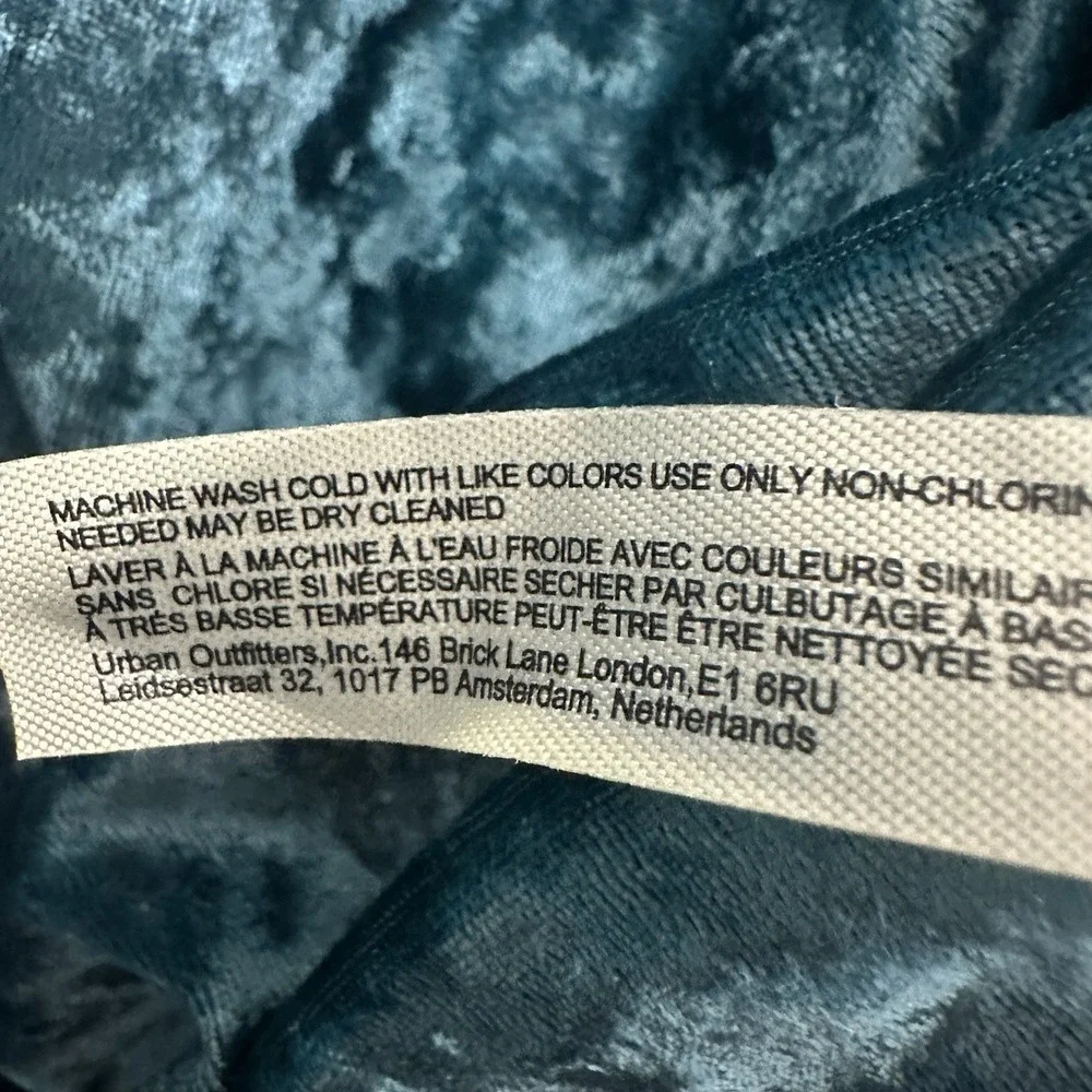 Free People 19 stains pit