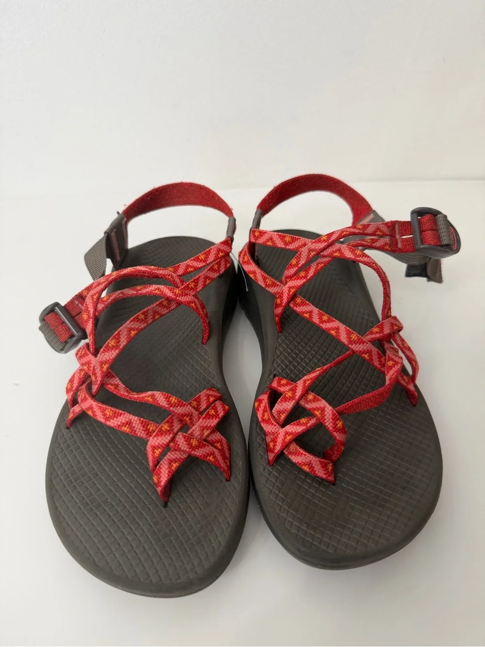 Chaco Women's Red Patterned Strap Sport Outdoor Sandals Size 9