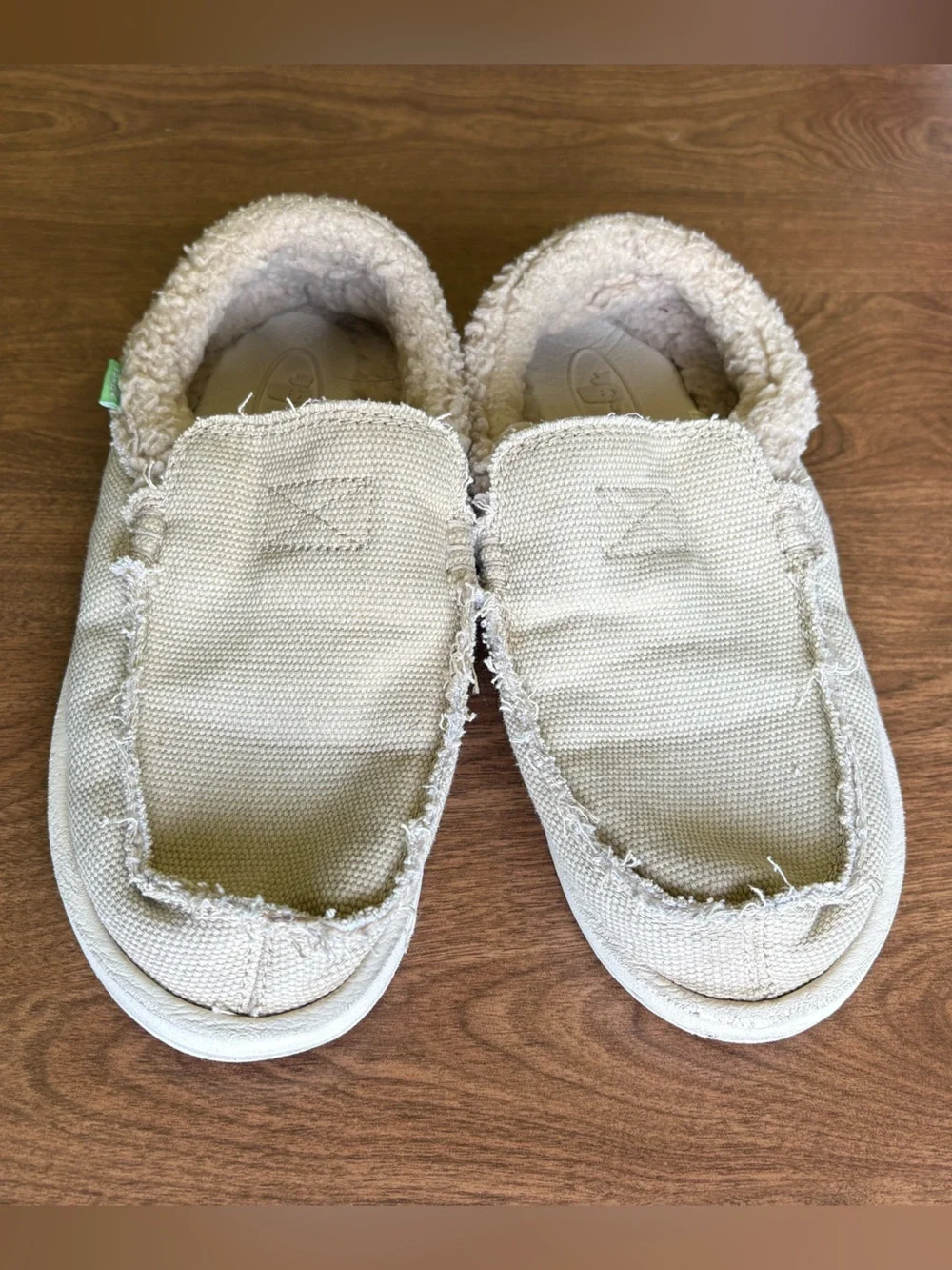 Sanuk Kids Beige Cozy Slip-Ons with Sherpa Lining