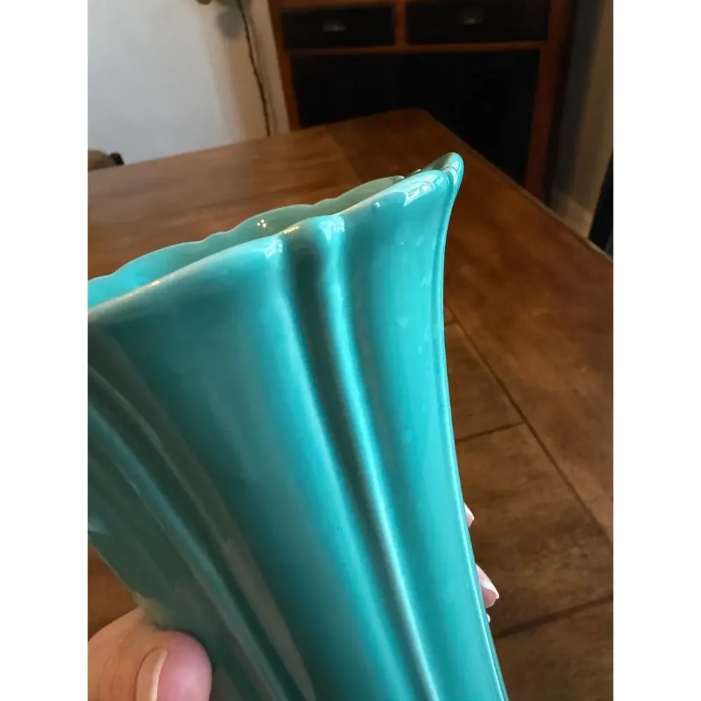 Fiesta turquoise medium vase 9.5” HLC USA ceramic flower vase Fiestaware