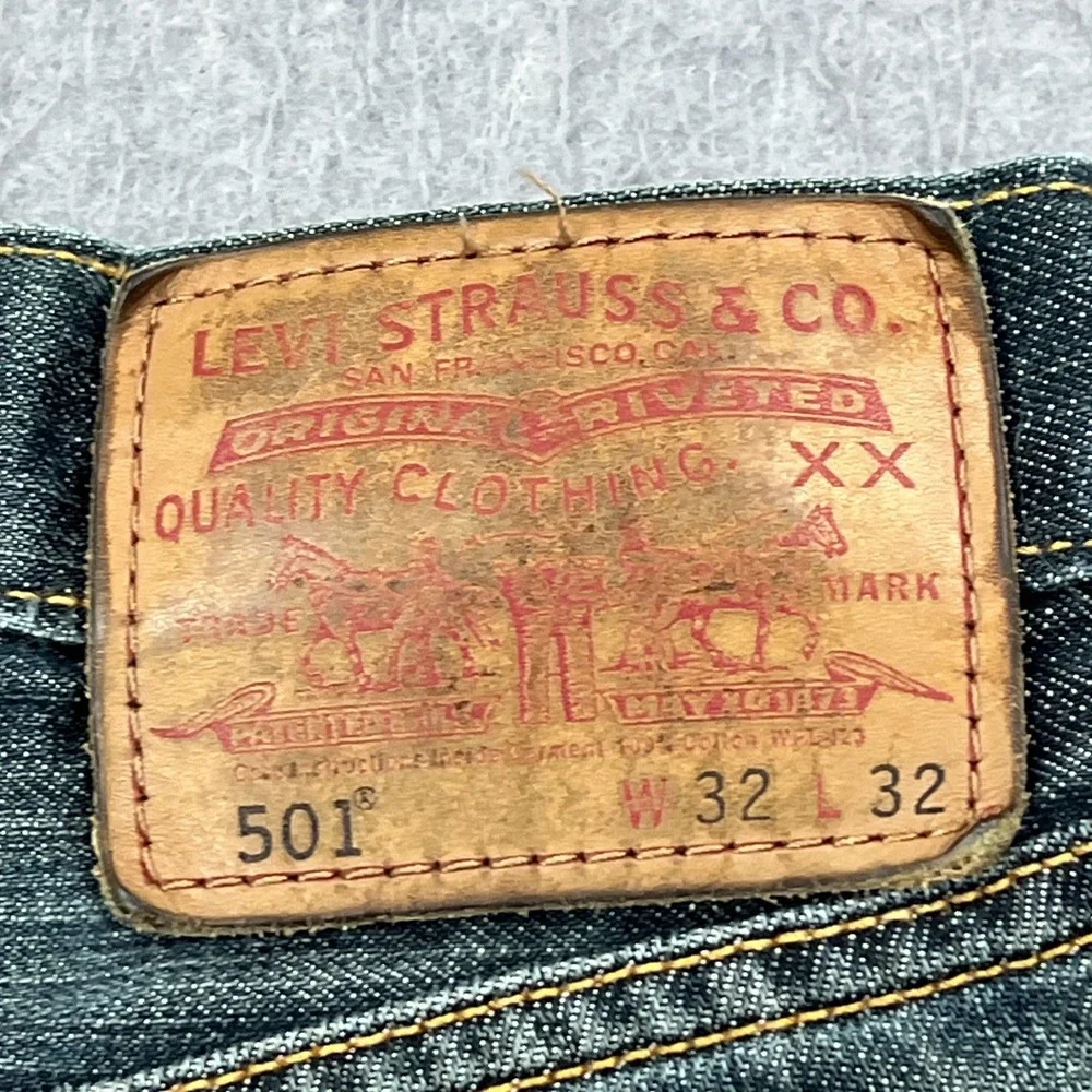 Levis good used