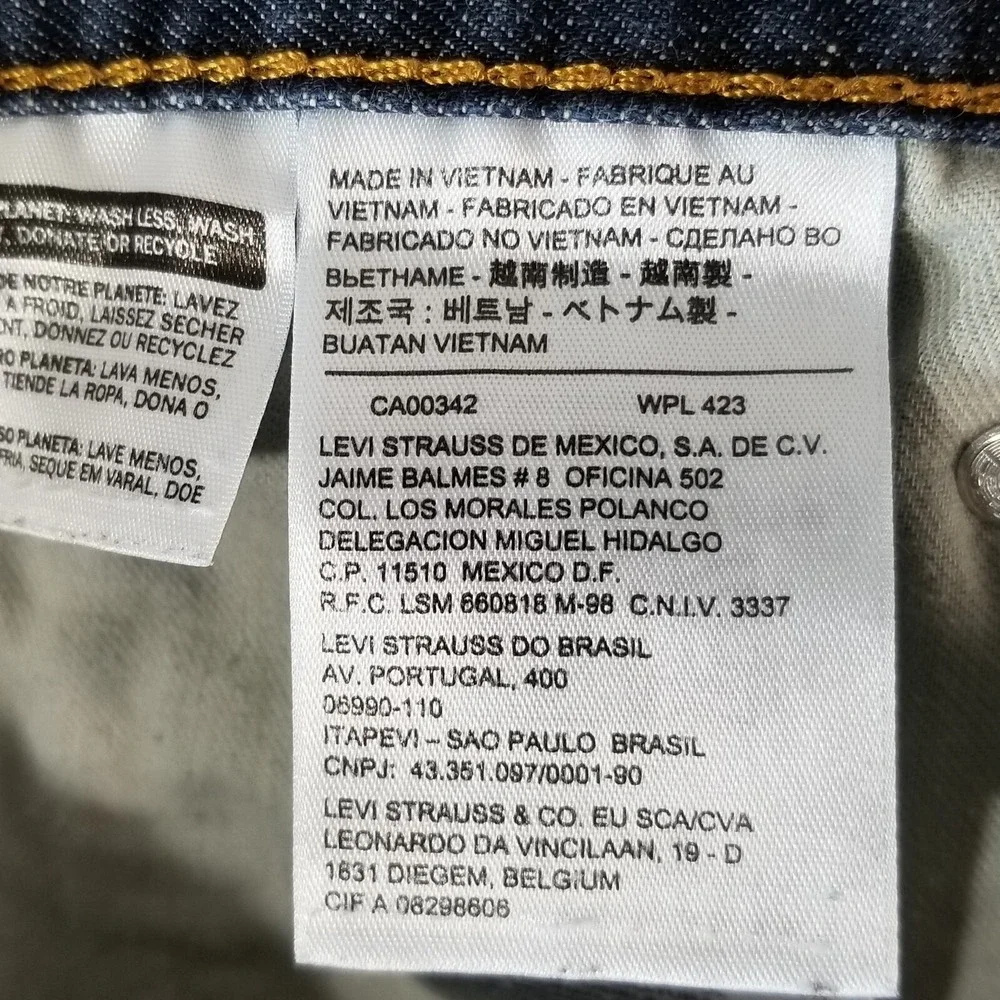 Levis good used