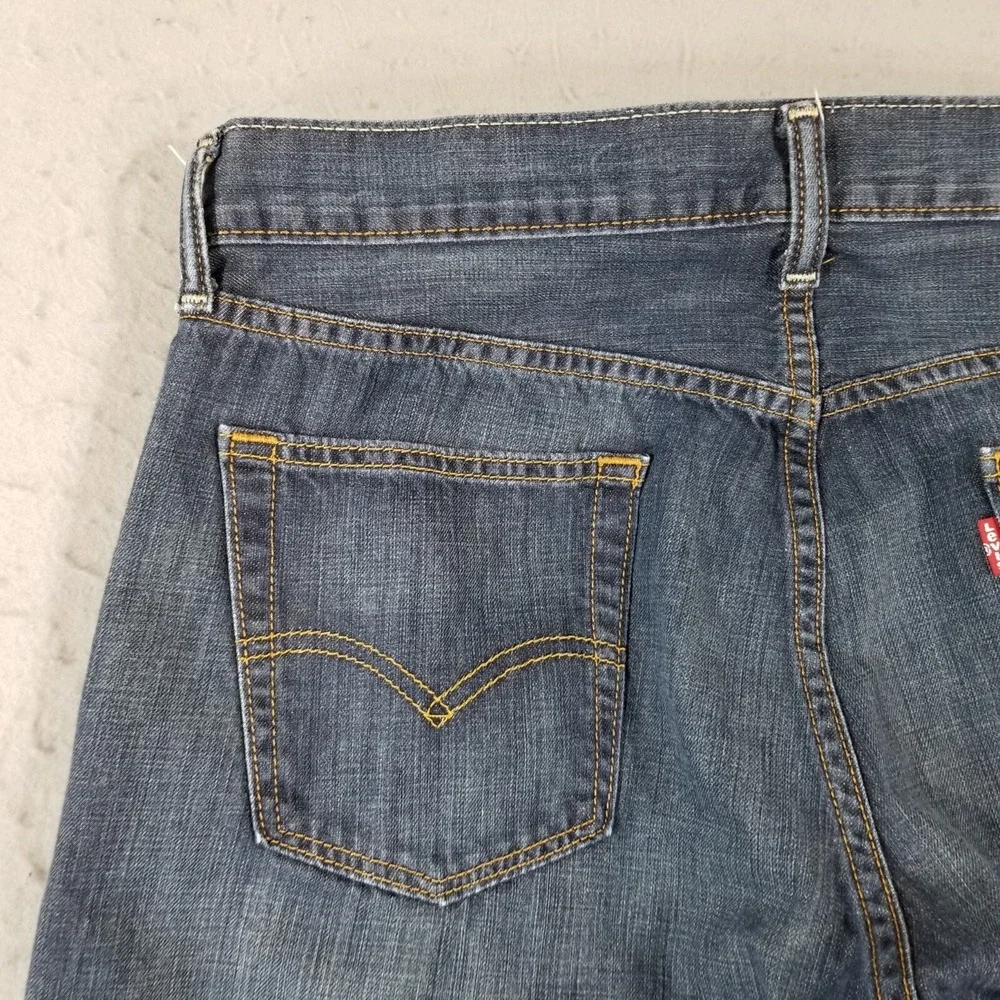 Levis good used