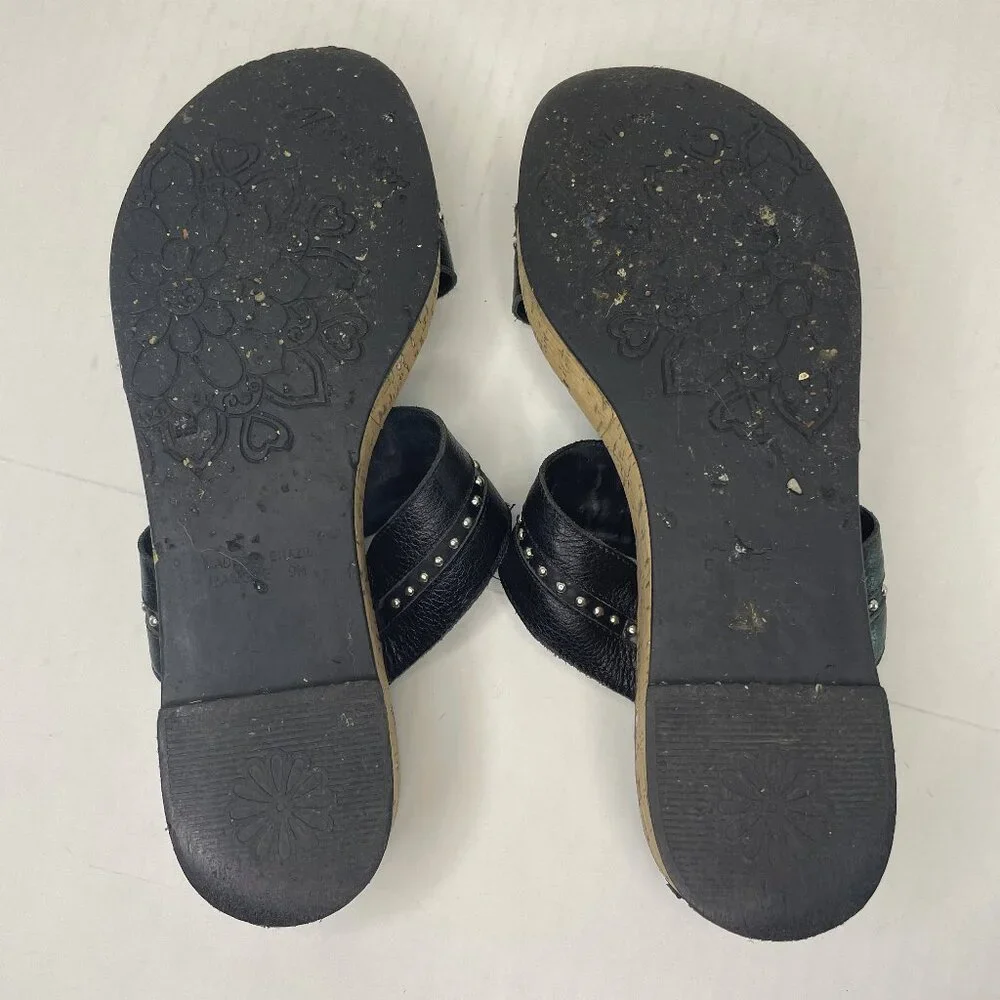Brighton sandals size