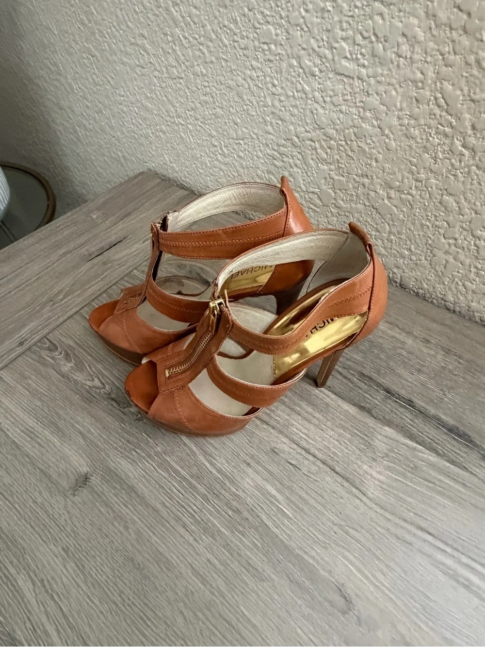 MICHAEL Michael Kors dressy zipper support