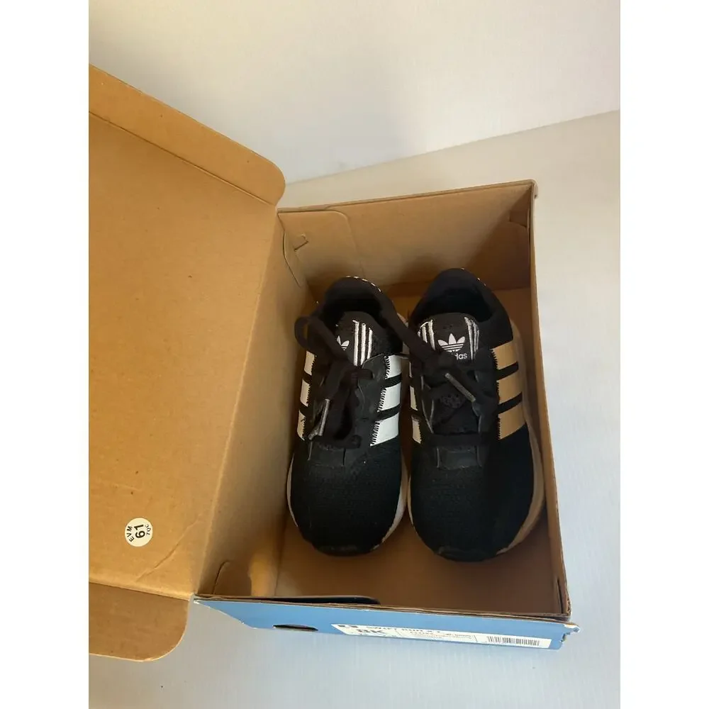 Adidas Swift Run X I Kids Size 8 Black White Sneakers Toddler Shoes FY2184