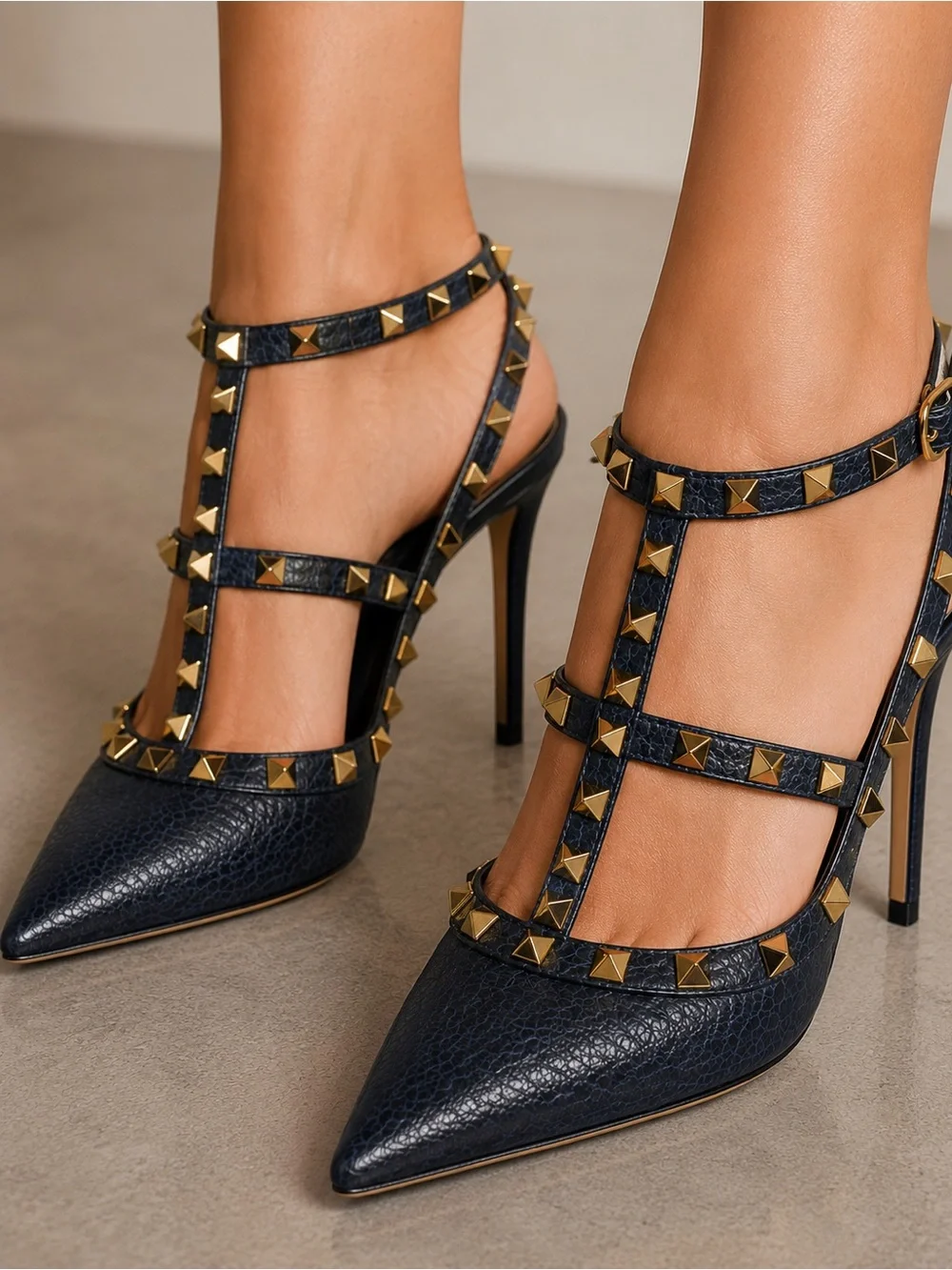 Valentino garavani rockstud