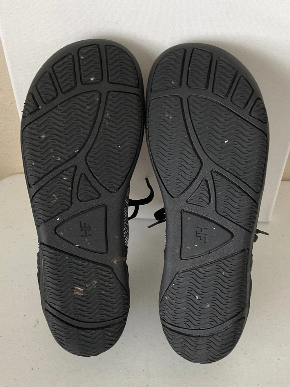 Hike Footwear hf black