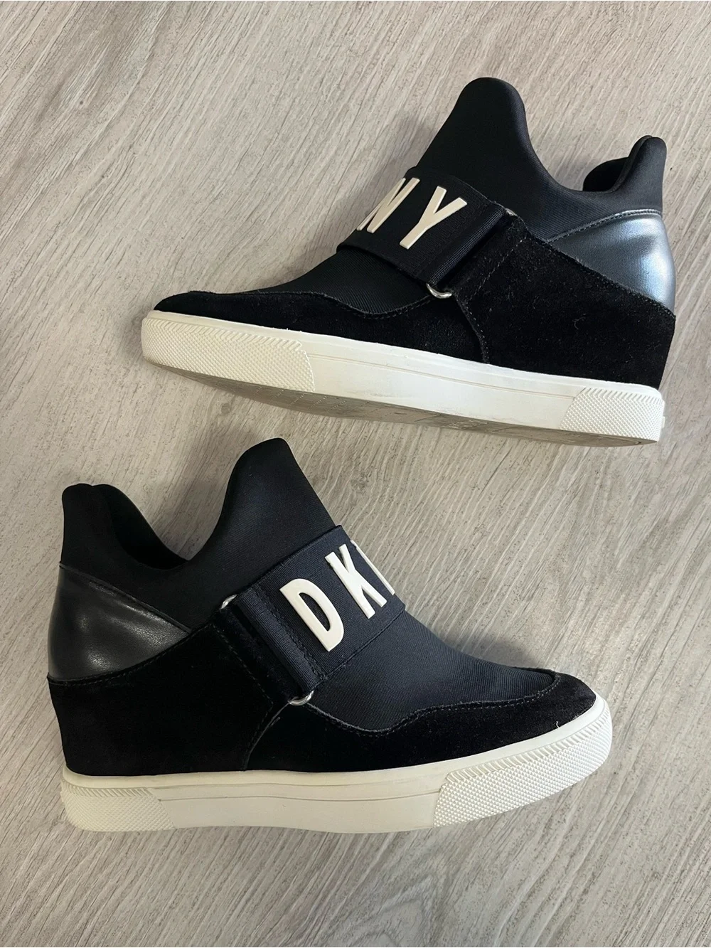 Dkny Black Slip-On Sneakers with White Logo Strap