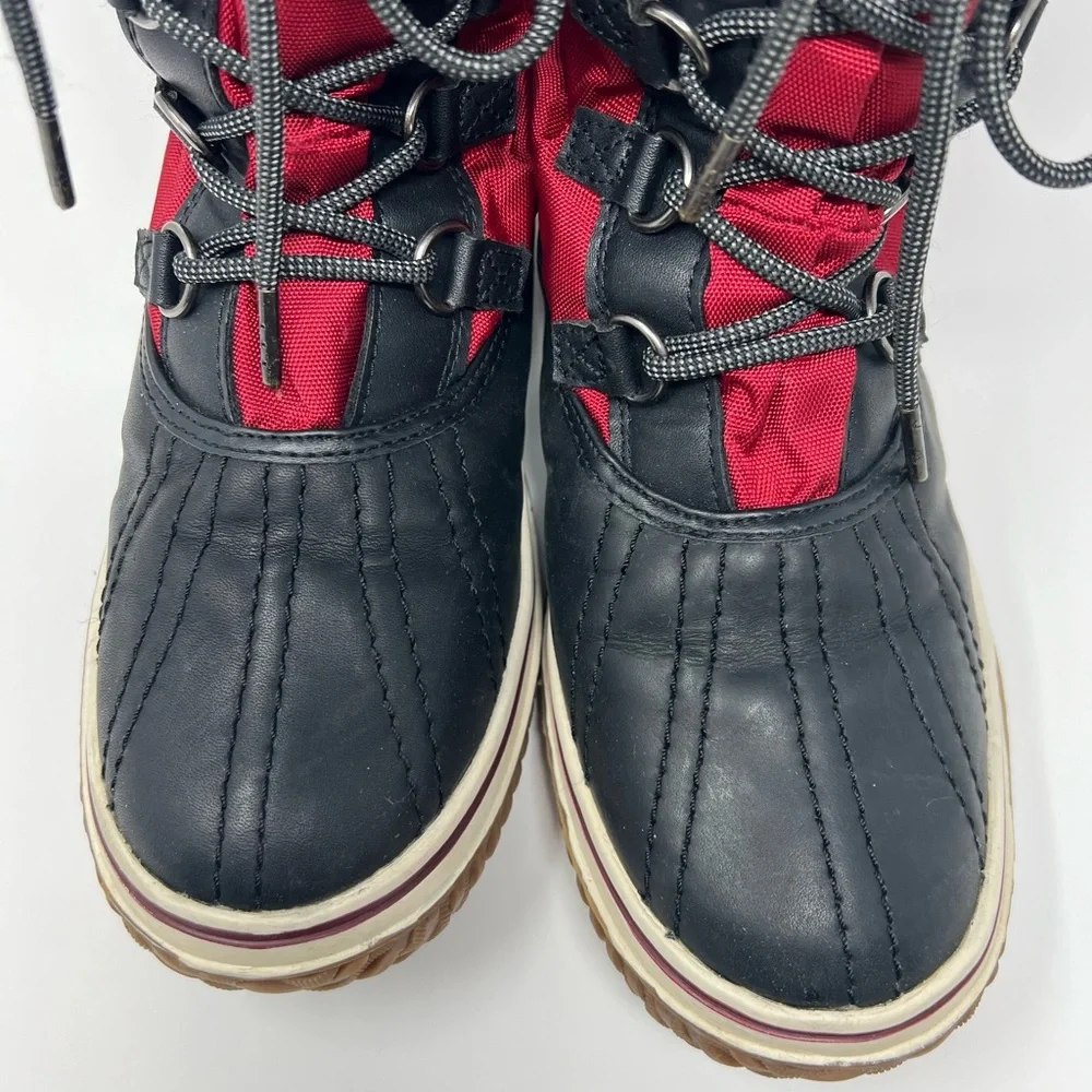 Pajar red black