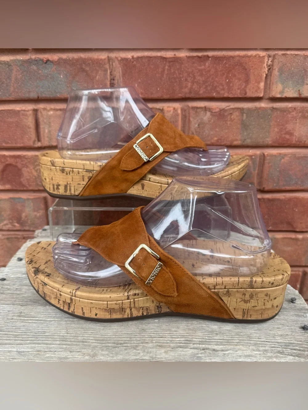 Vionic Marbella Brown Tan Suede Cork Wedge Platform Thong Sandals Women’s Sz 9