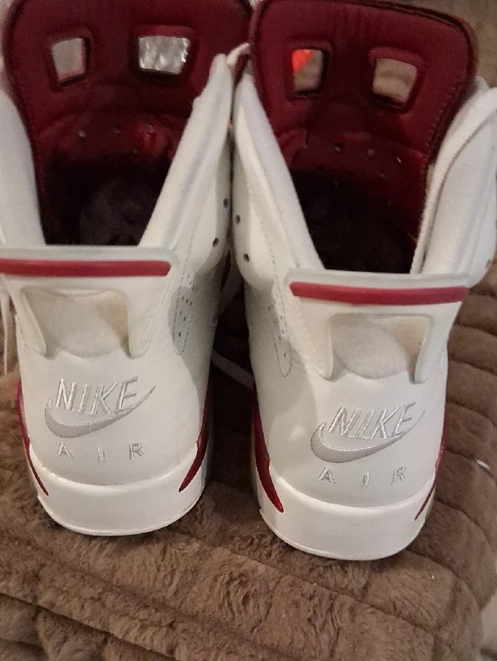 Jordan logo iconic upper