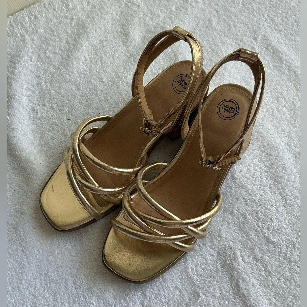 wonder nation chic gold