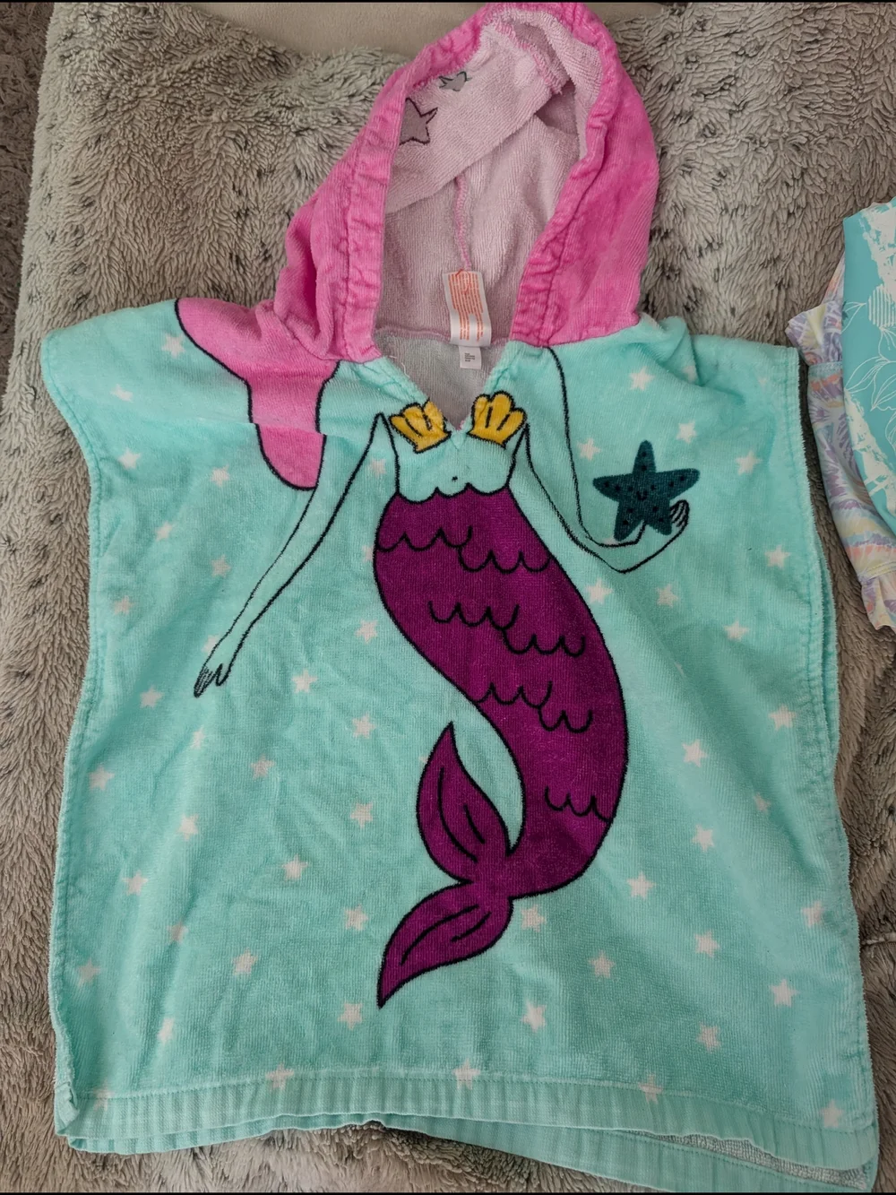 Cat & Jack Girls' Mint & Pink Mermaid Hooded Swim Coverup