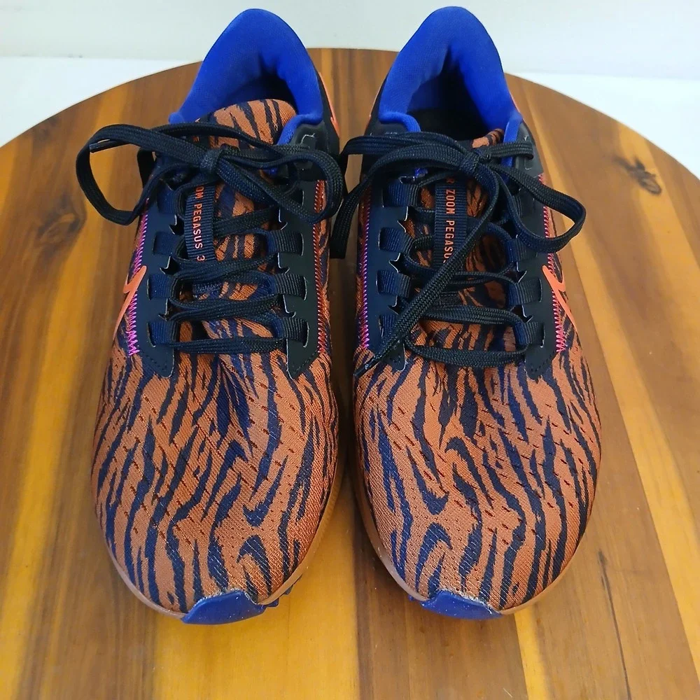 Nike shipping* images