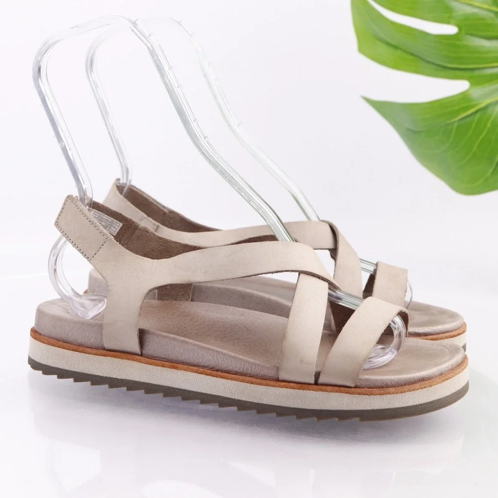 Merrell ship shoes